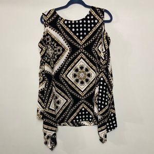 Chico's black/ gold/cream, chain link design, cold shoulder blouse size 3 (16)